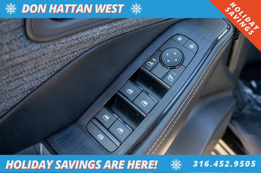 Used 2023 Nissan Rogue SV image 15