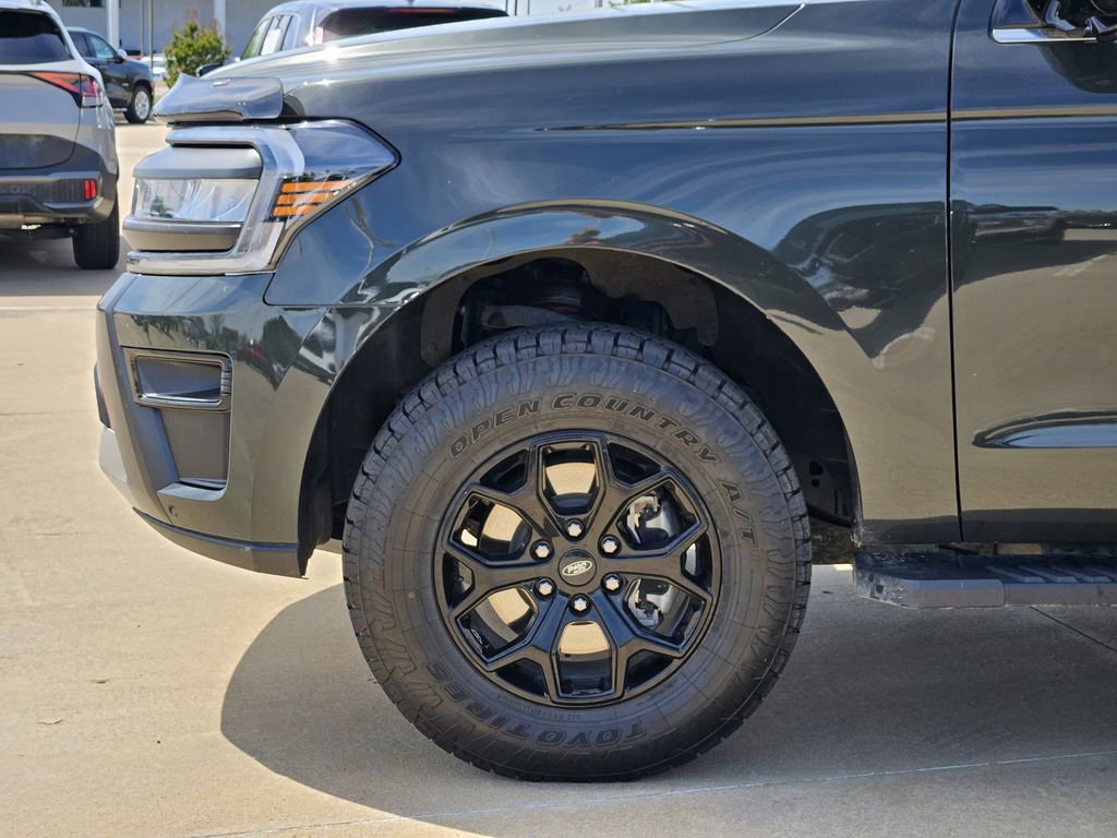 Used 2022 Ford Expedition Timberline image 13