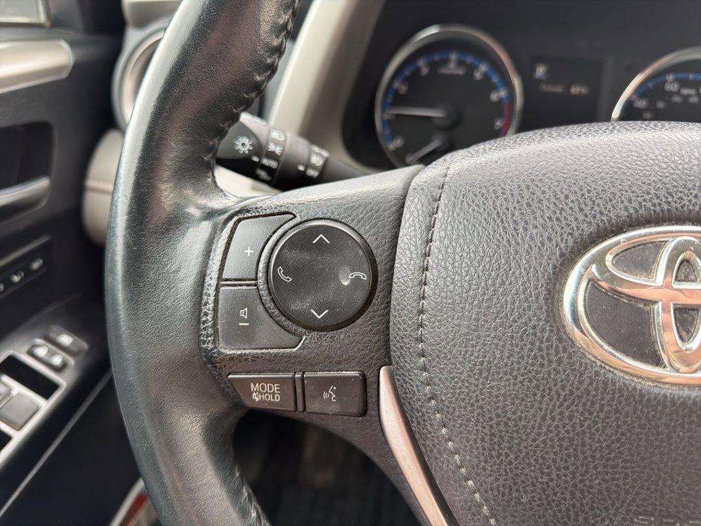 Used 2017 Toyota RAV4 Limited image 12