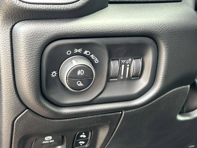 New 2027 RAM 1500 4x4 Crew Cab image 23