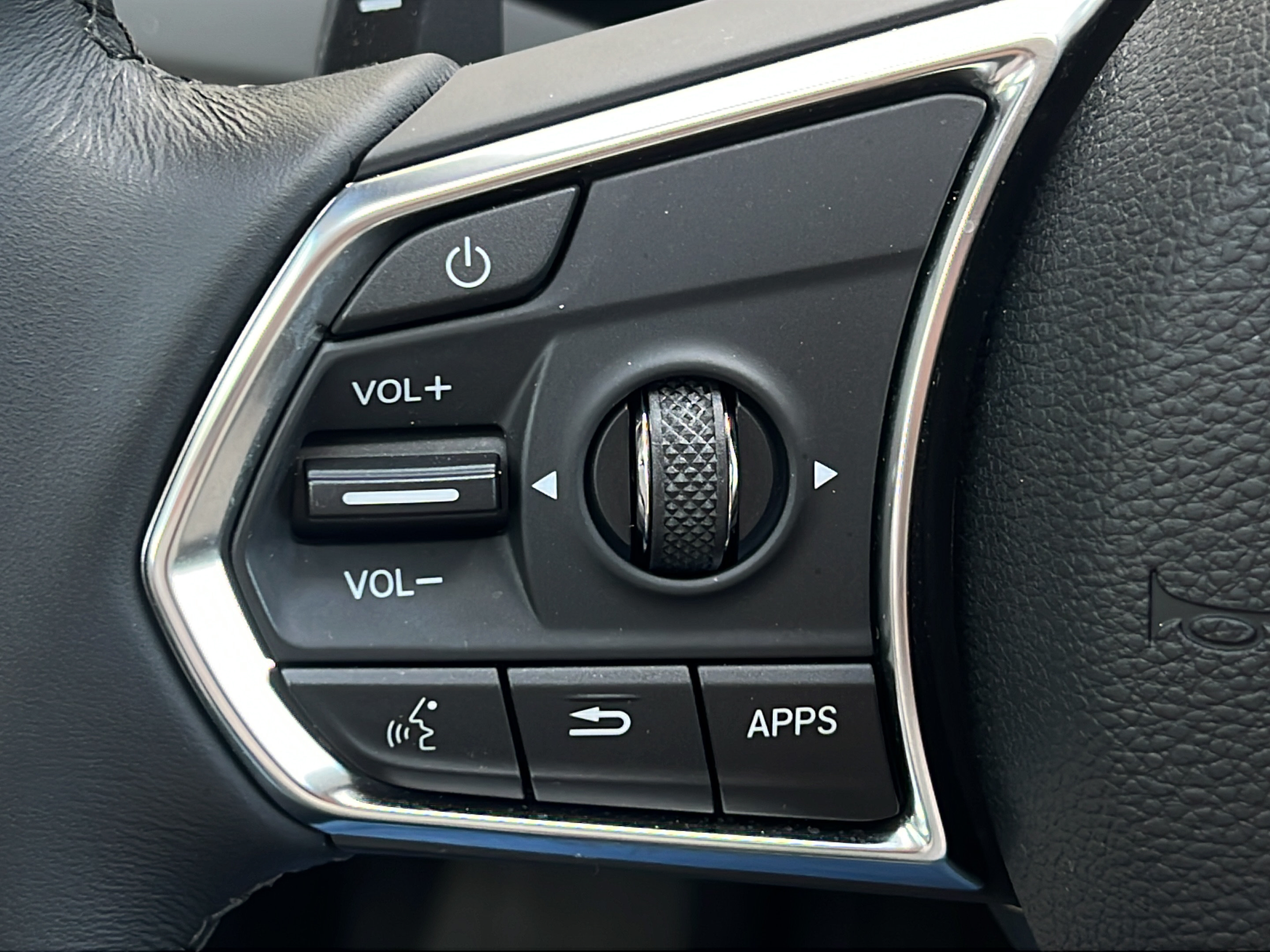 Used 2025 Acura RDX w/ Technology Package AWD/4WD image 19