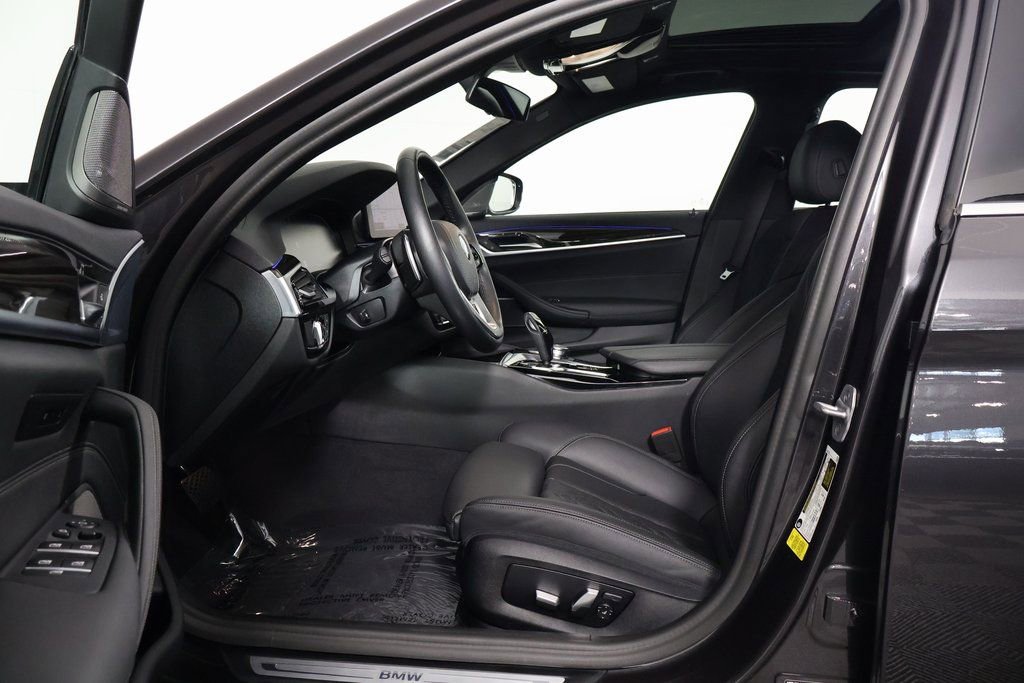 Used 2023 BMW 540i 540i w/ Premium Package image 10