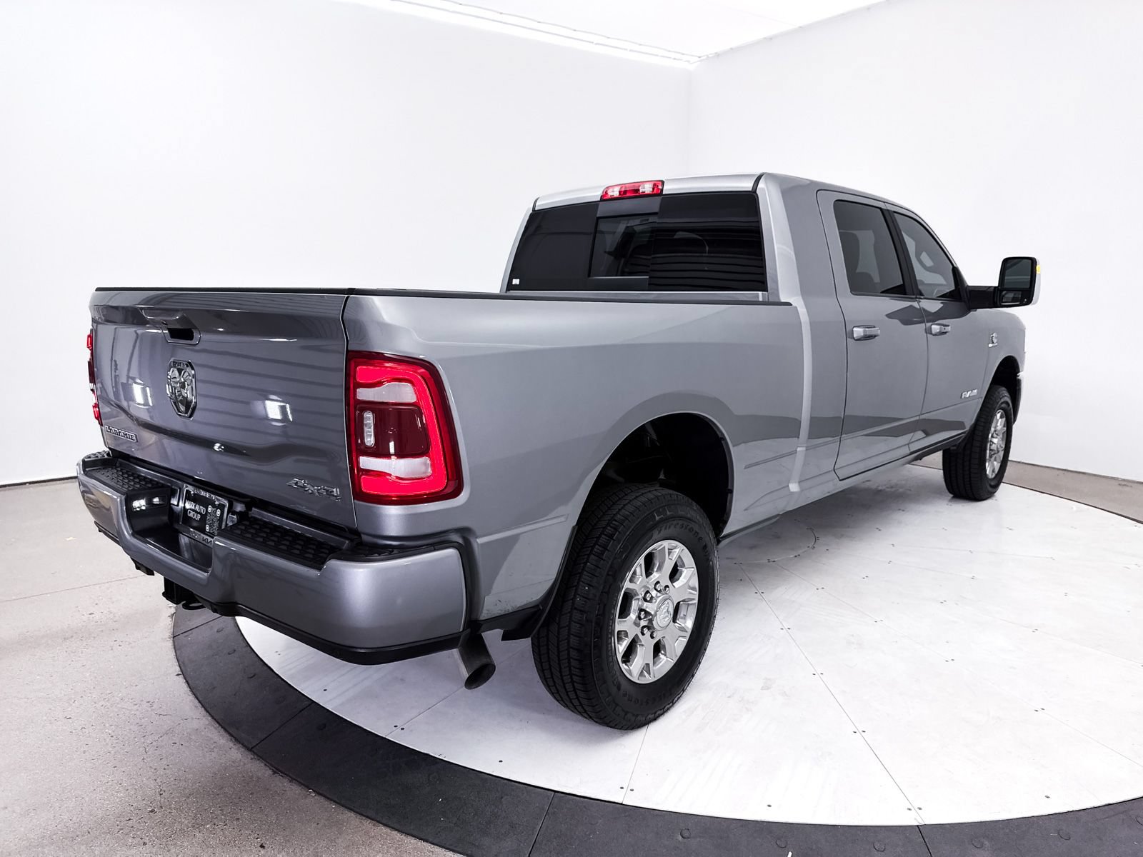 Used 2024 RAM 2500 Laramie w/ Protection Group AWD/4WD image 19