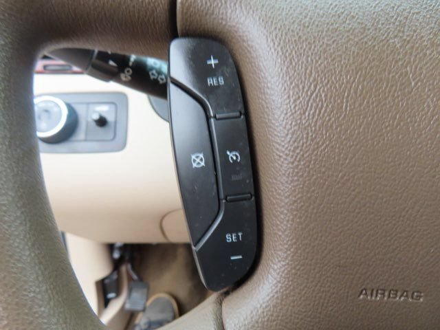 Used 2008 Chevrolet Impala LT FWD image 24