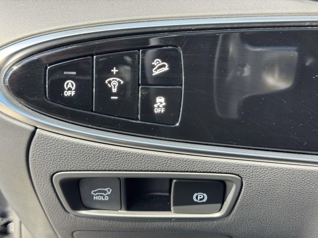 Certified 2024 Genesis GV70 2.5T w/ Select Package AWD/4WD image 21