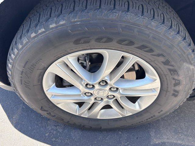 Used 2021 Buick Enclave Essence w/ Sound and Sites Package FWD image 6