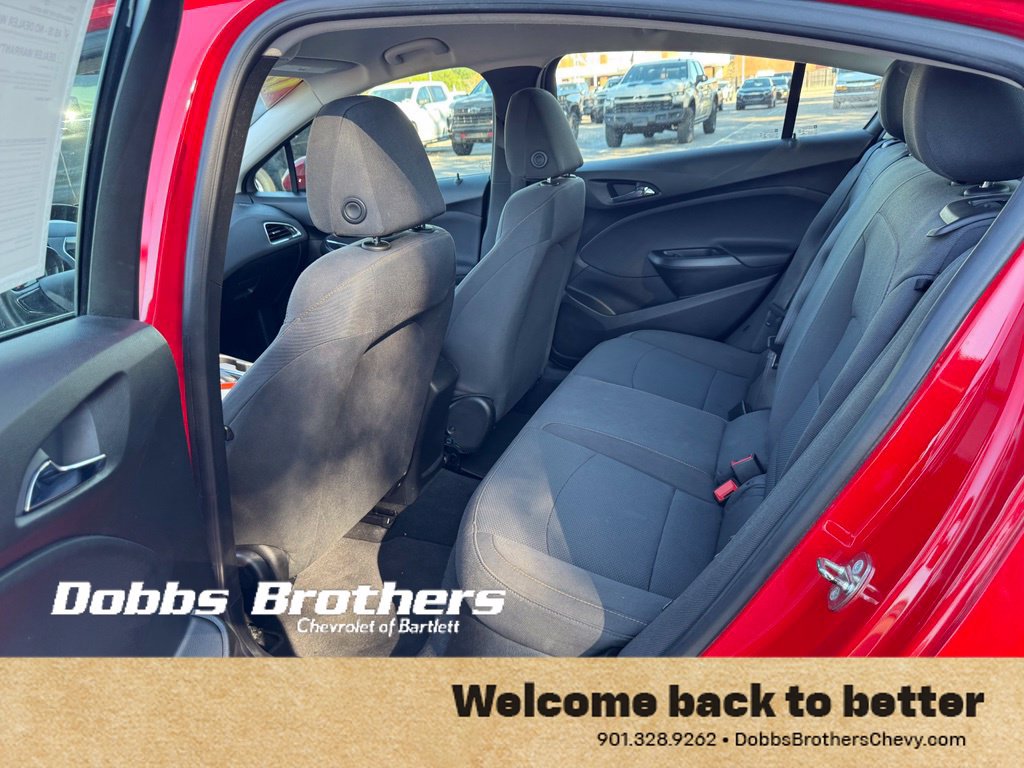 Used 2018 Chevrolet Cruze LS FWD image 29