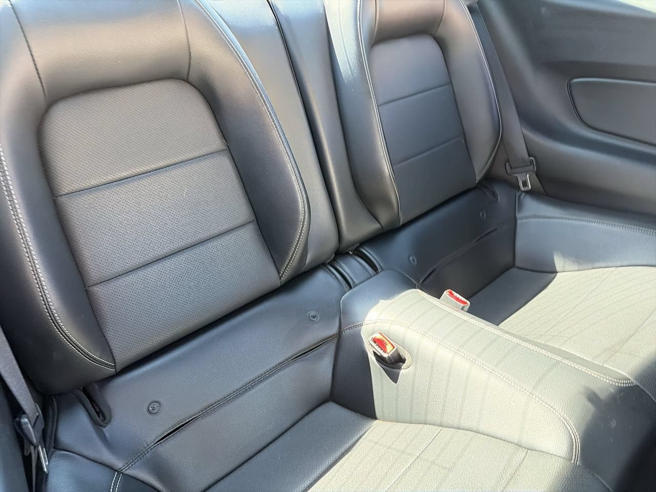 Used 2017 Ford Mustang Premium RWD image 12