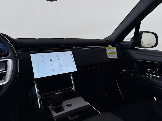 New 2026 Land Rover Range Rover SE image 26