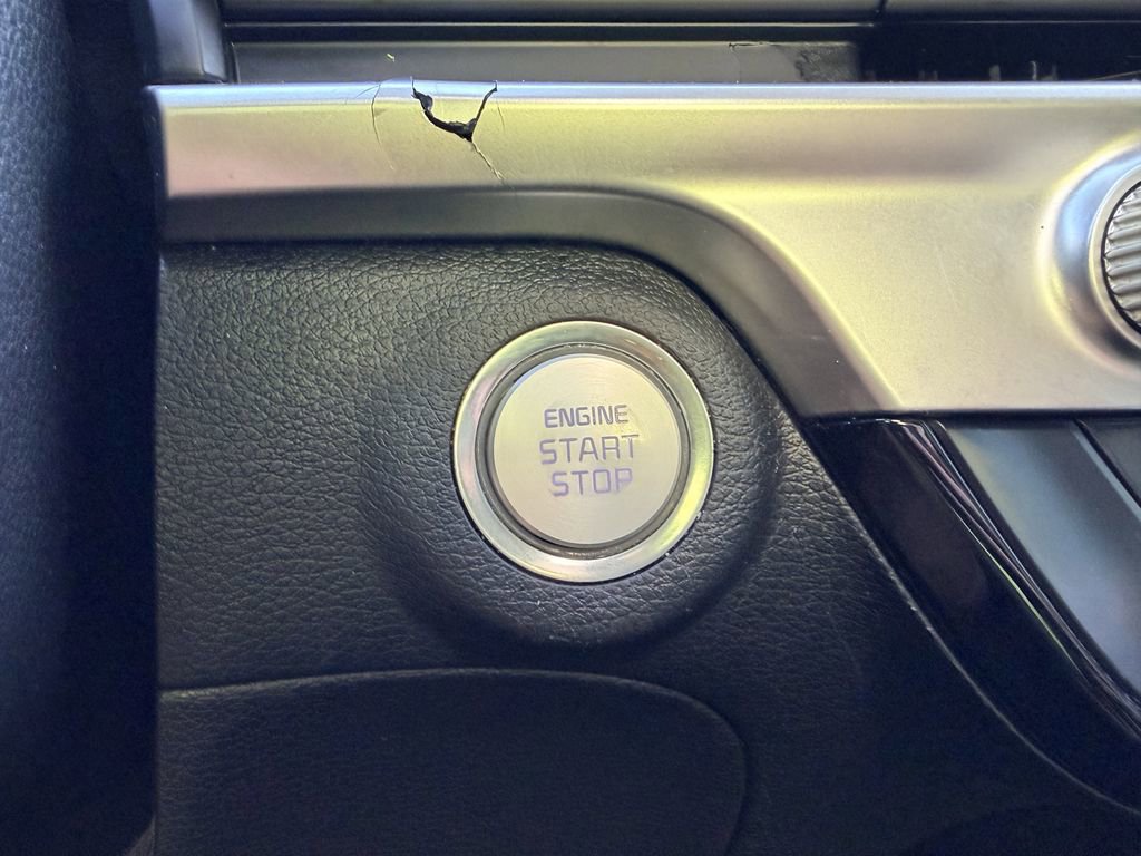 Certified 2024 Kia Telluride S w/ S Sunroof Package image 27