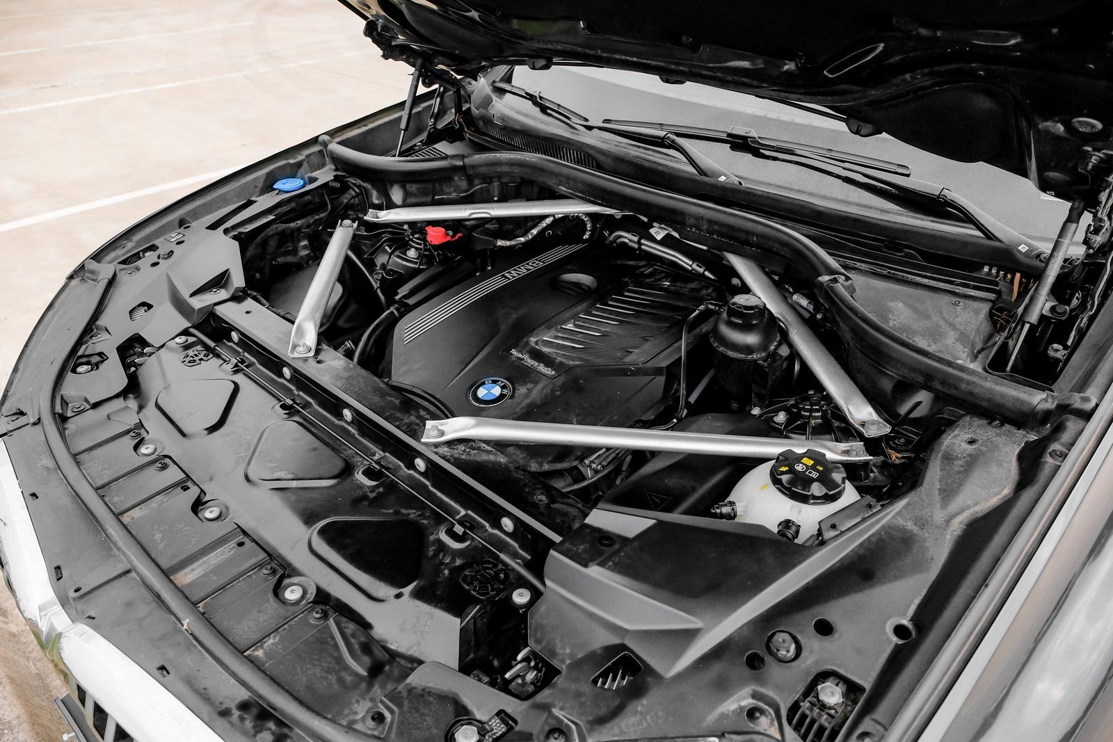 Used 2023 BMW X5 xDrive40i w/ Premium Package image 56