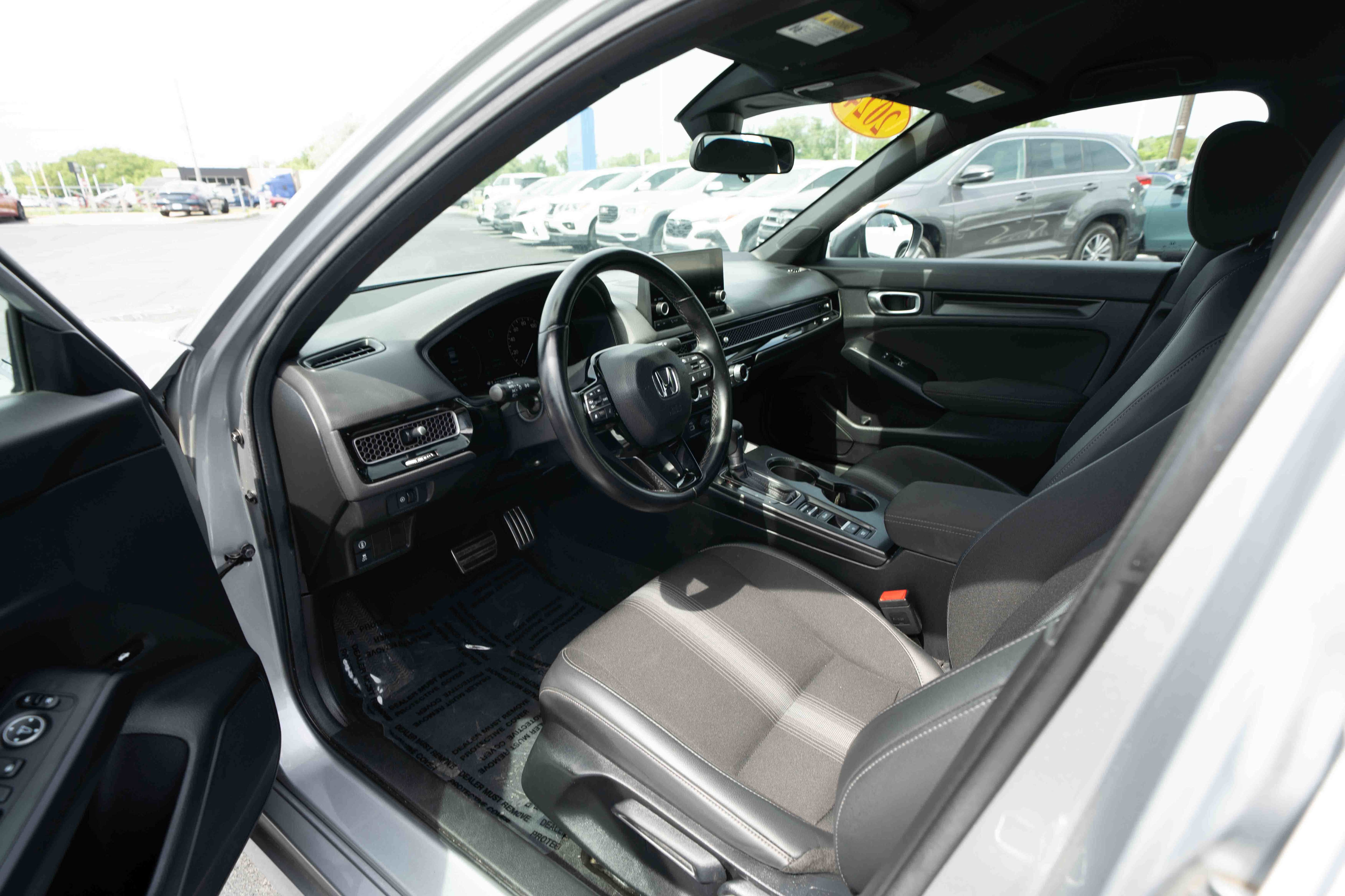 Used 2024 Honda Civic Sport image 8