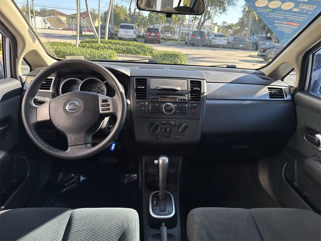 Used 2011 Nissan Versa 1.8 S w/ Plus Pkg image 15