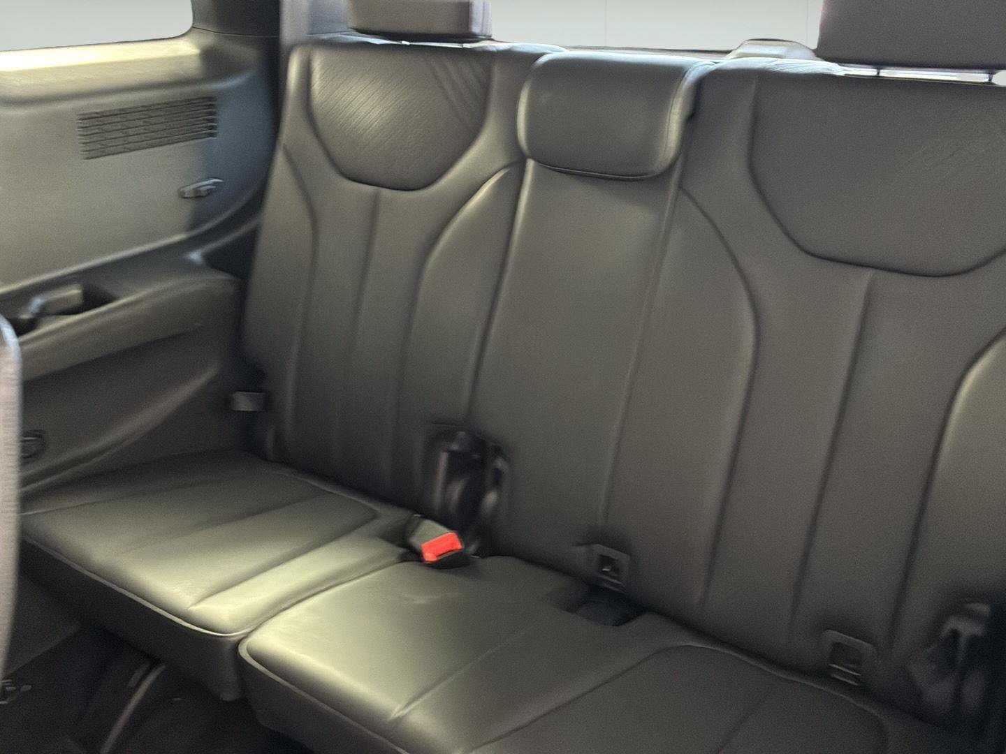 Used 2025 Hyundai Palisade SEL AWD/4WD image 22