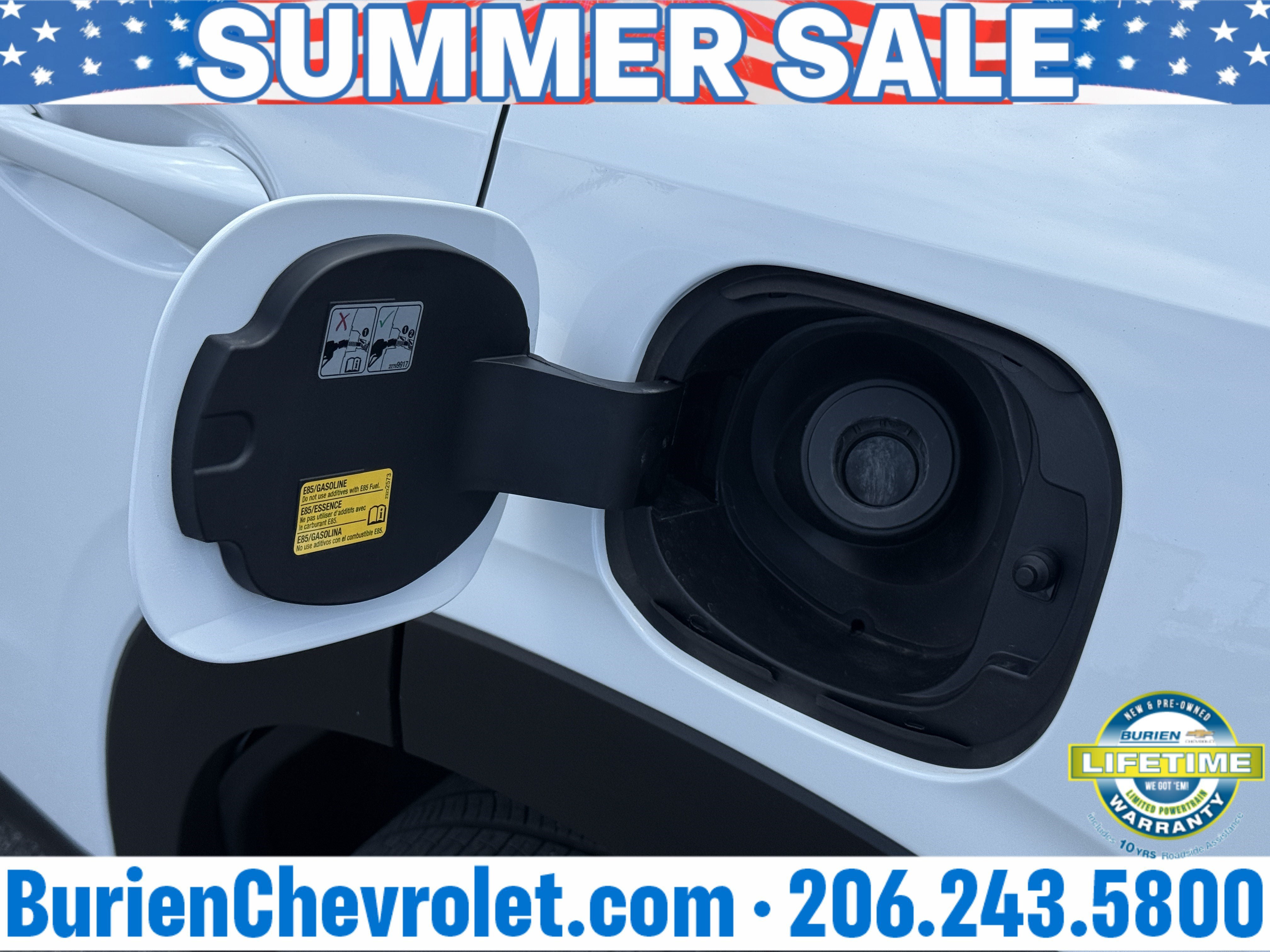 Used 2025 Chevrolet Trax LT FWD image 34