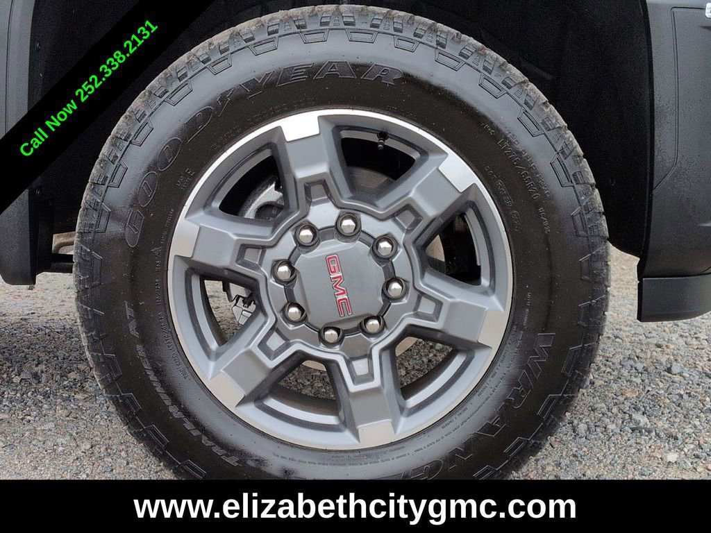 Used 2026 GMC Sierra 2500 SLT w/ SLT Premium Package AWD/4WD image 12