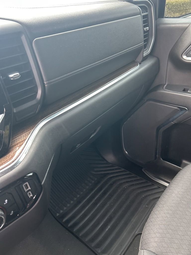 Used 2023 Chevrolet Silverado 1500 LT image 19