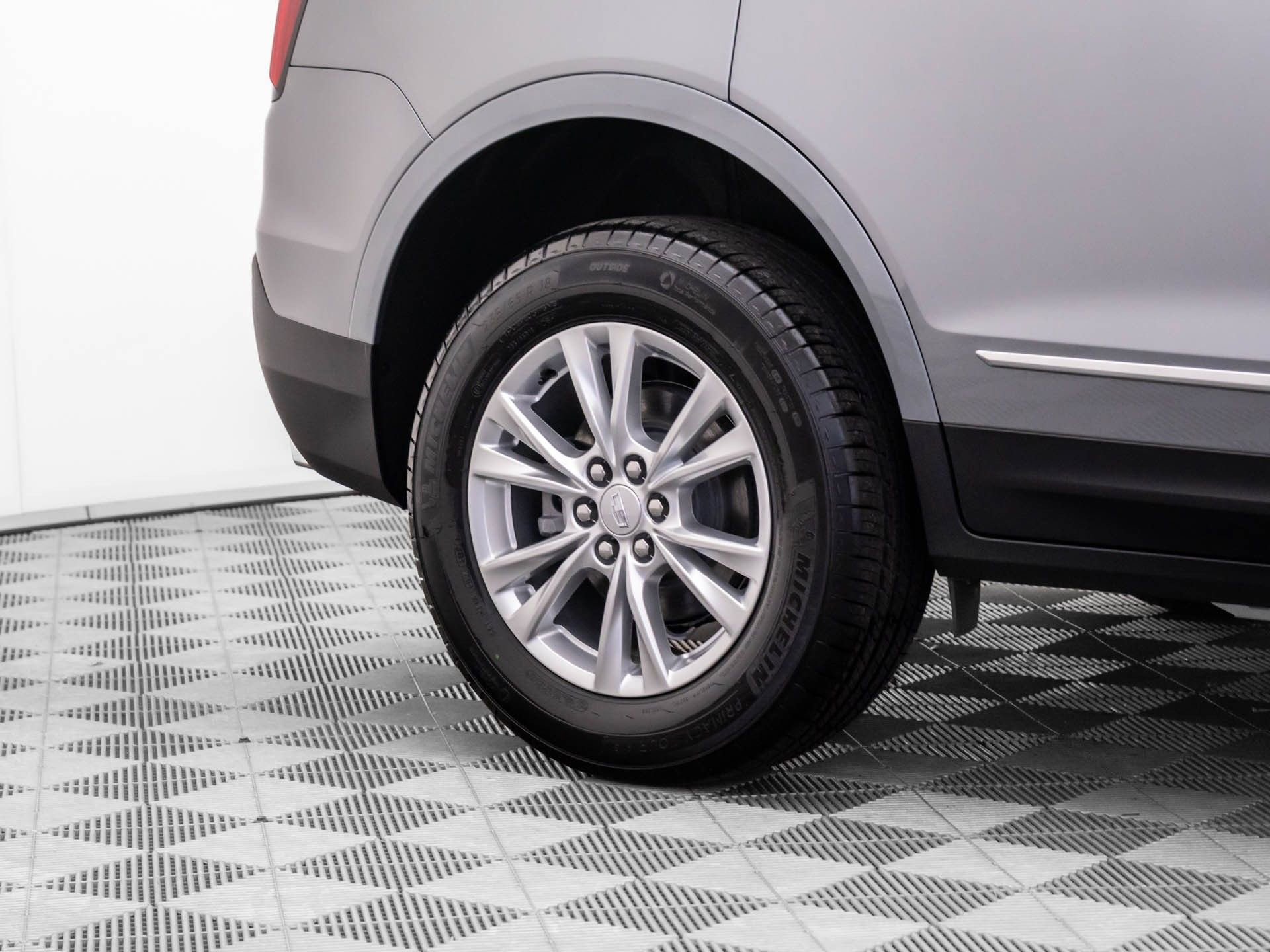 New 2026 Cadillac XT5 Luxury w/ LPO, Floor Liner Package image 30