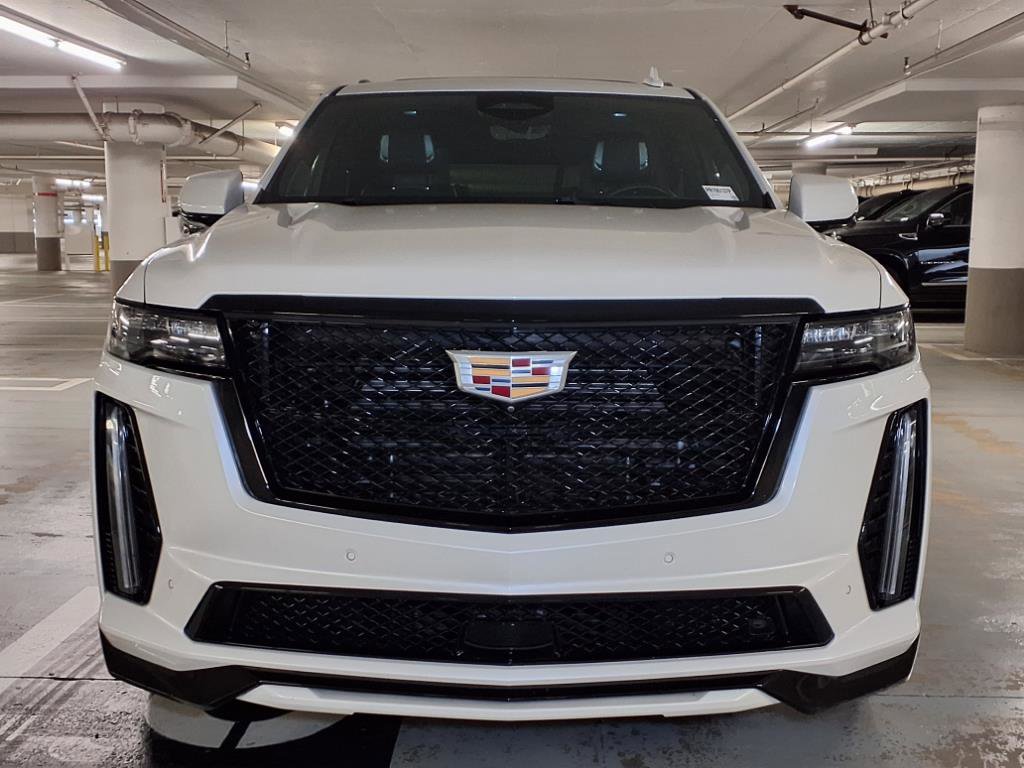 Used 2023 Cadillac Escalade V image 2