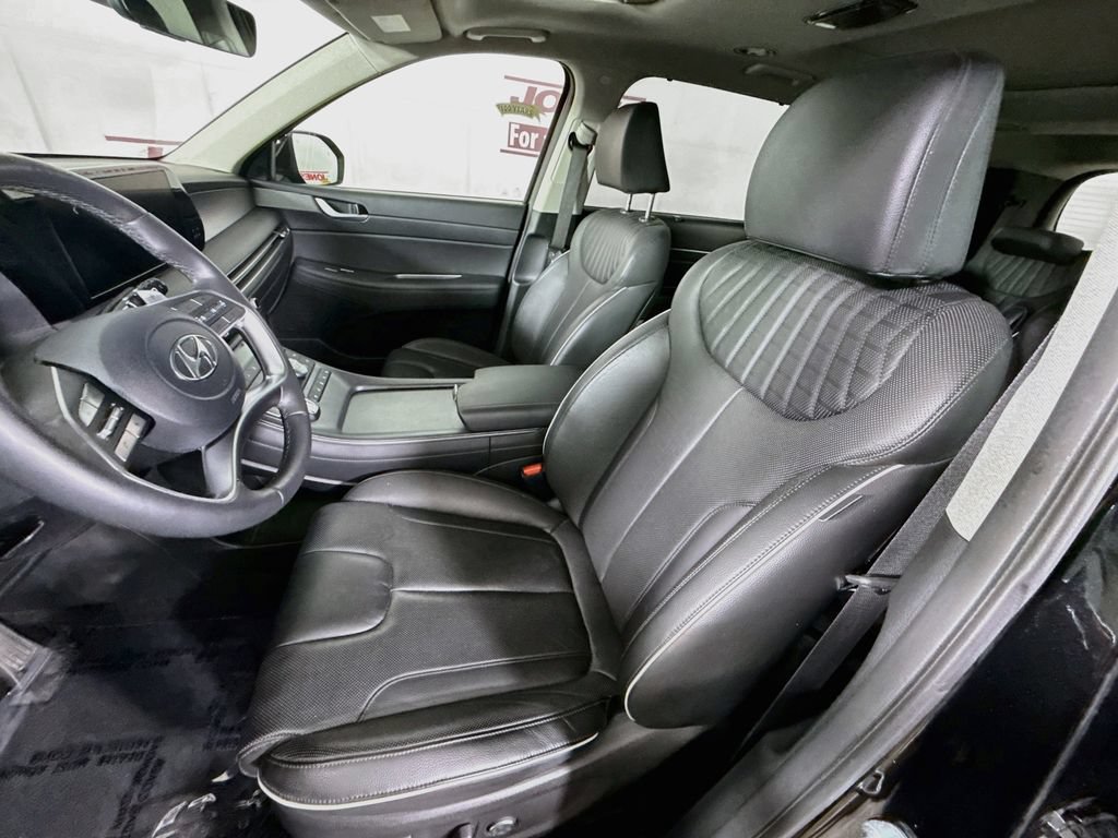 Used 2024 Hyundai Palisade Limited AWD/4WD image 27
