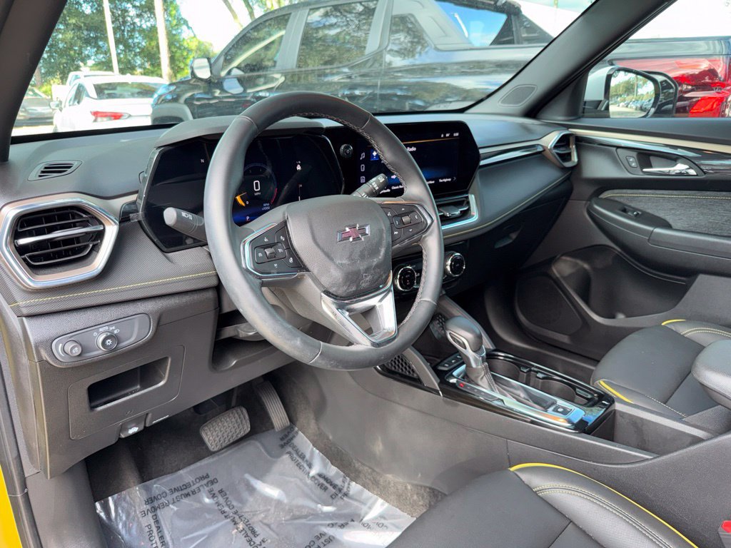 Used 2025 Chevrolet TrailBlazer ACTIV w/ Convenience Package FWD image 41