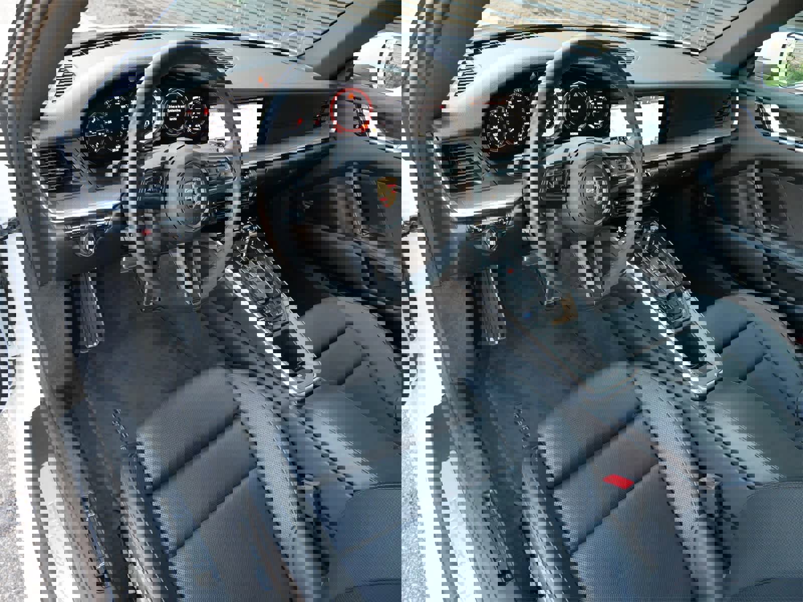 Used 2020 Porsche 911 Carrera S image 4