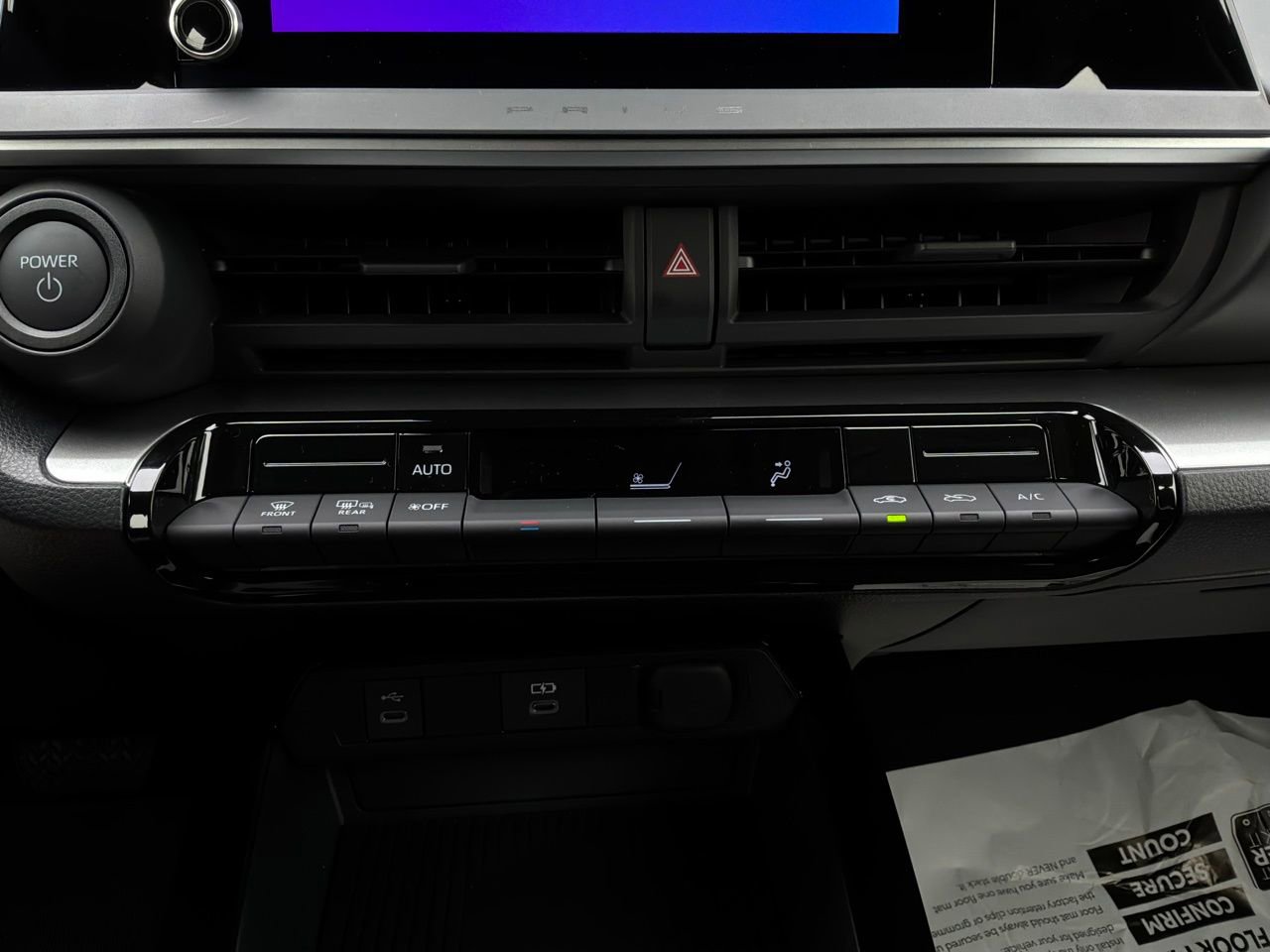 New 2026 Toyota Prius LE FWD image 23