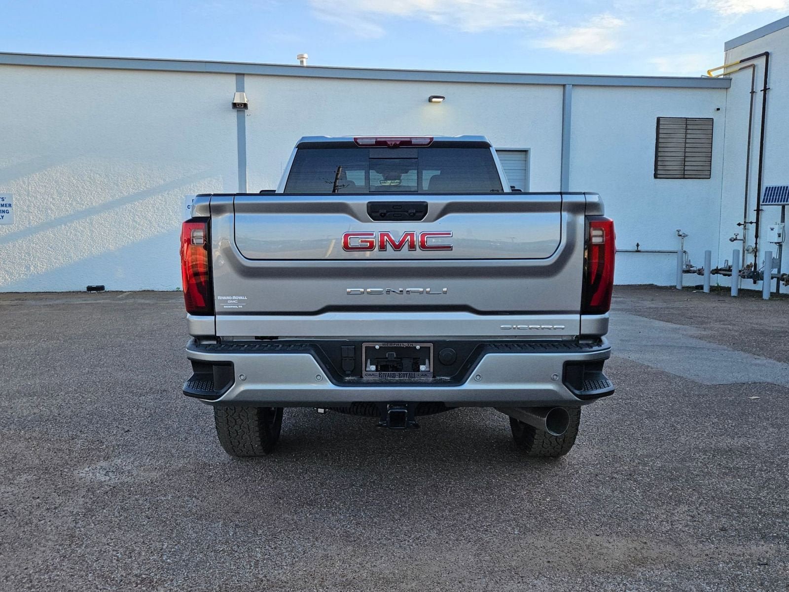 New 2026 GMC Sierra 2500 Denali w/ Denali Reserve Package AWD/4WD image 5