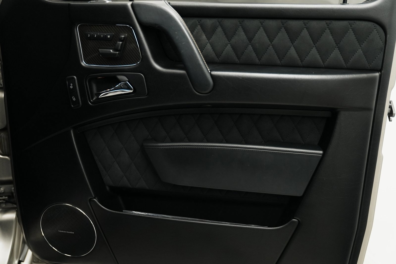 Used 2017 Mercedes-Benz G 550 Squared image 45