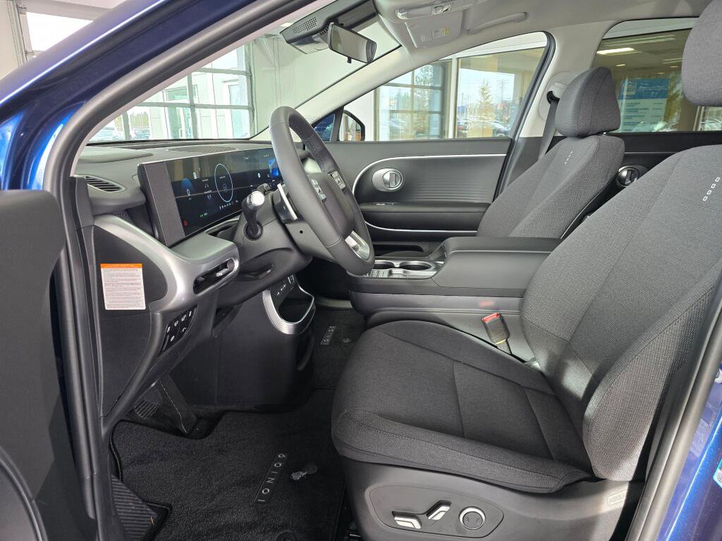 New 2026 Hyundai Ioniq 9 S RWD image 18