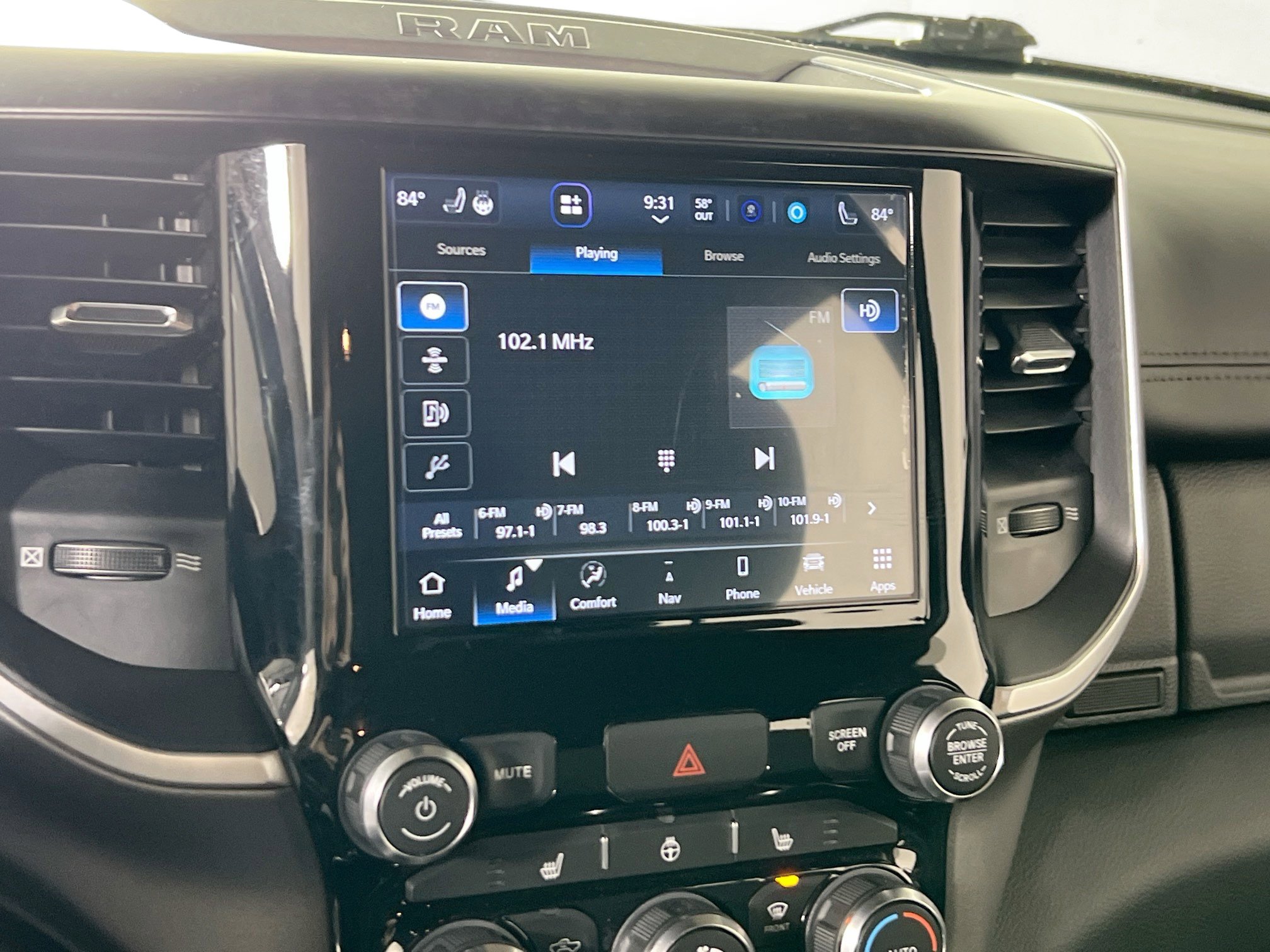 Used 2022 RAM 1500 Big Horn image 15