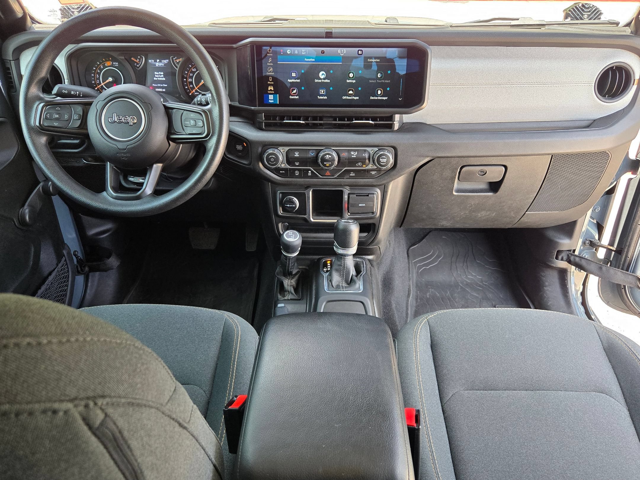 Used 2024 Jeep Wrangler Sport AWD/4WD image 15