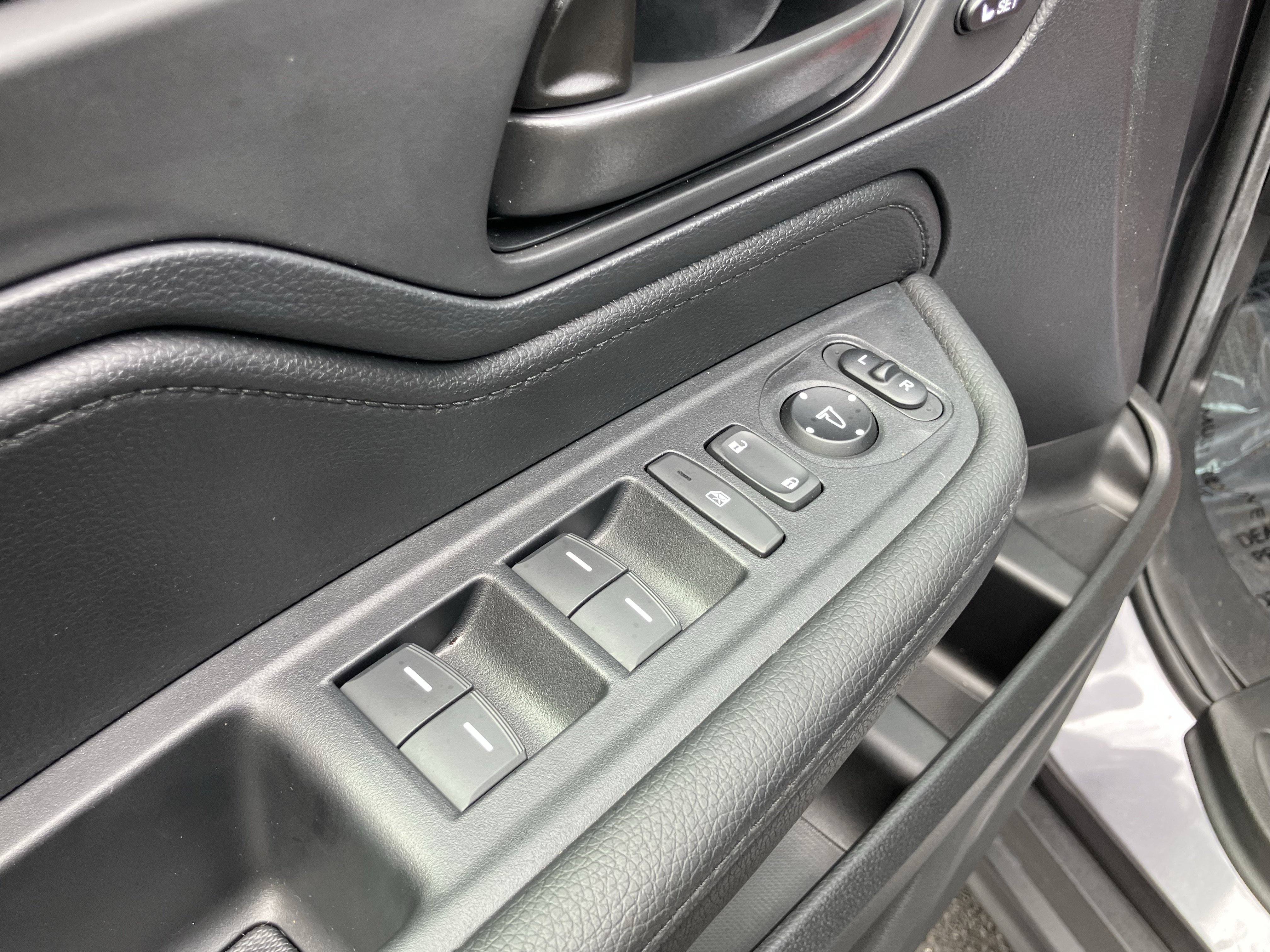 Used 2026 Honda Odyssey EX-L image 15