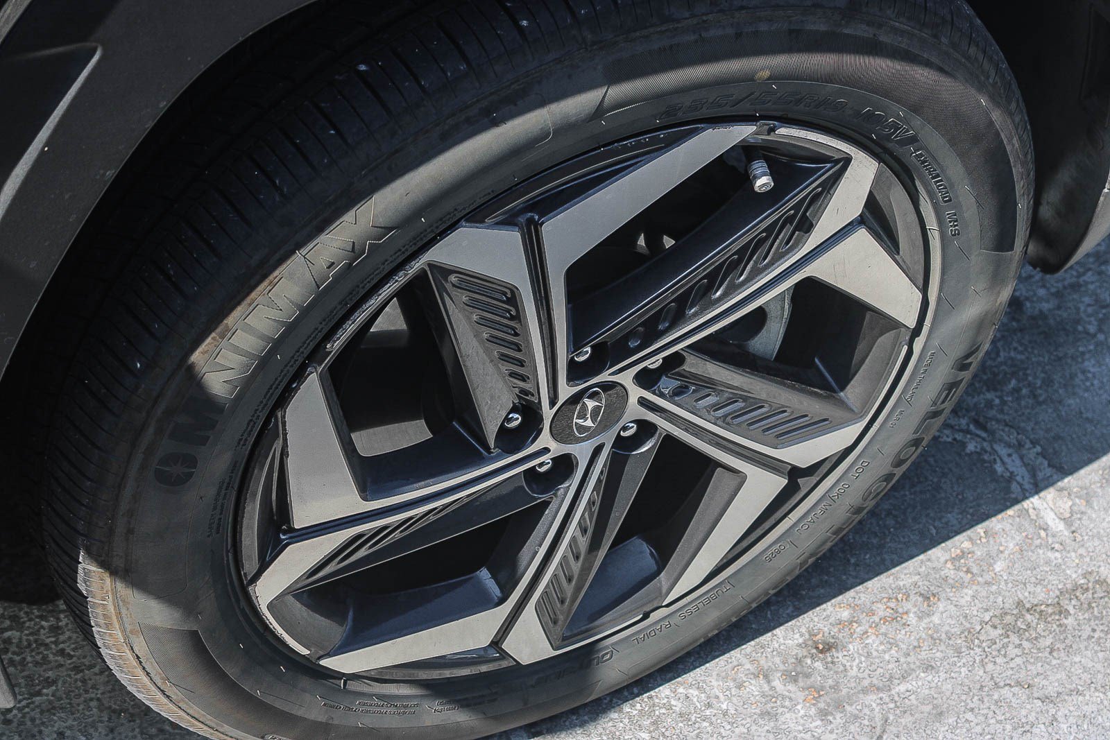Used 2023 Hyundai Tucson SEL w/ Cargo Package AWD/4WD image 18