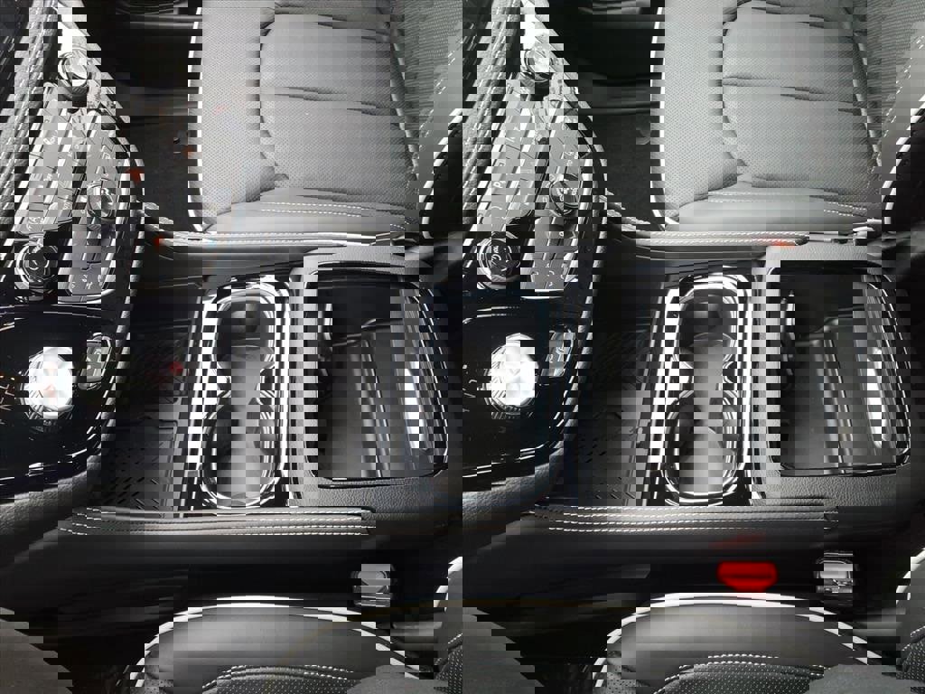 New 2026 Chrysler Pacifica Limited w/ S Appearance Package image 14