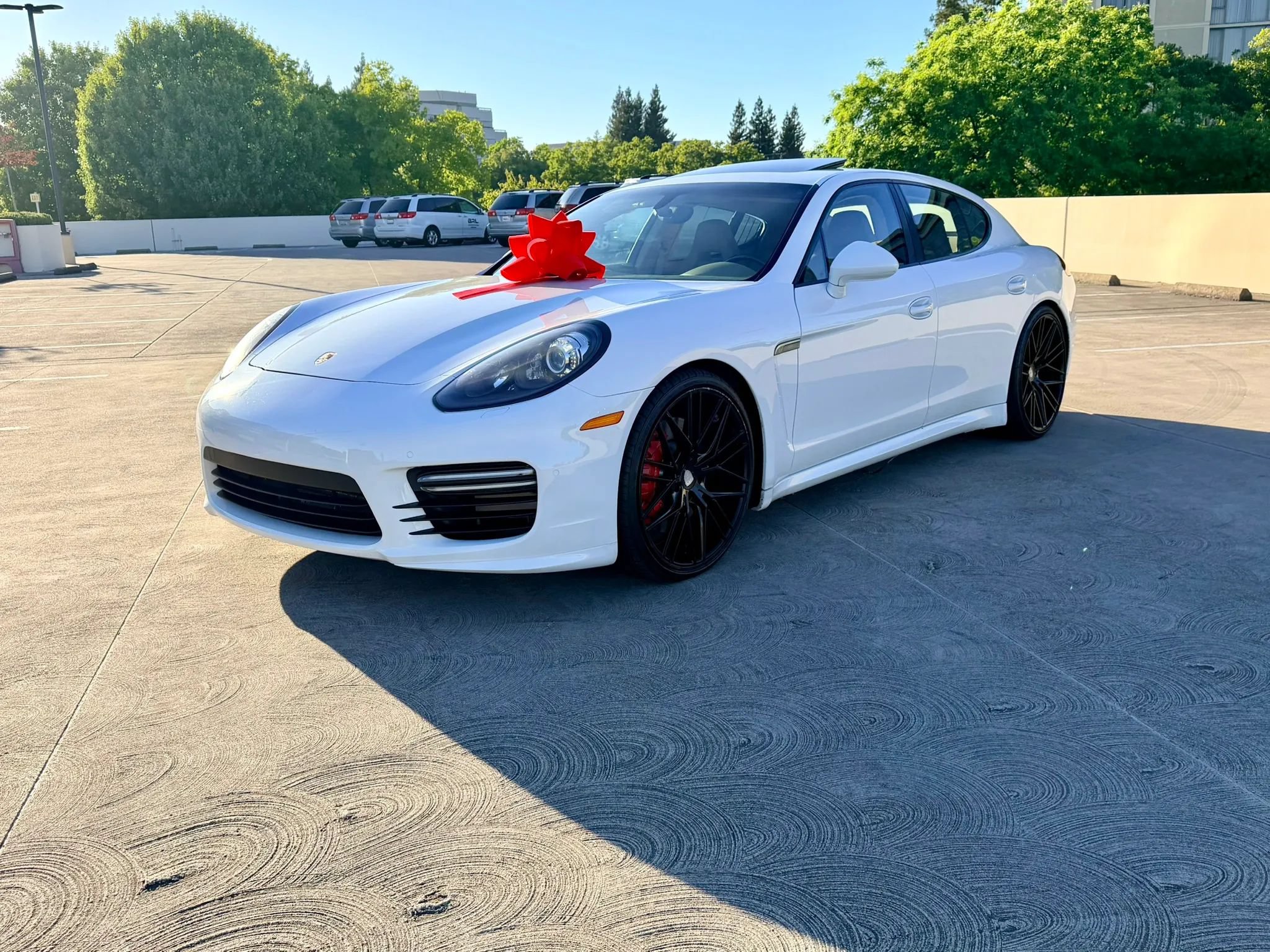 Used 2015 Porsche Panamera GTS AWD/4WD image 23