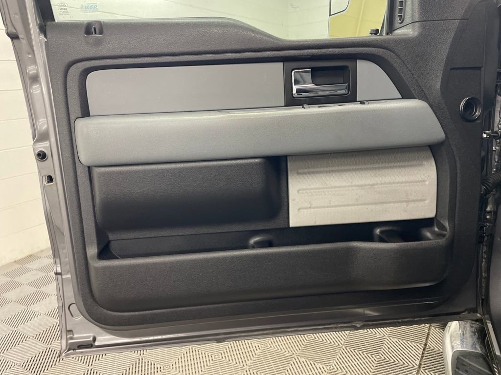 Used 2013 Ford F150 XLT w/ XLT Chrome Pkg image 14