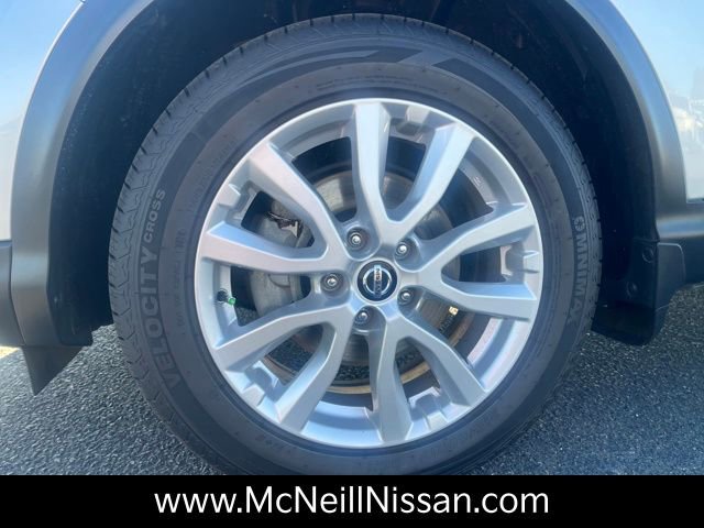 Used 2022 Nissan Rogue Sport SV w/ Technology Package image 10