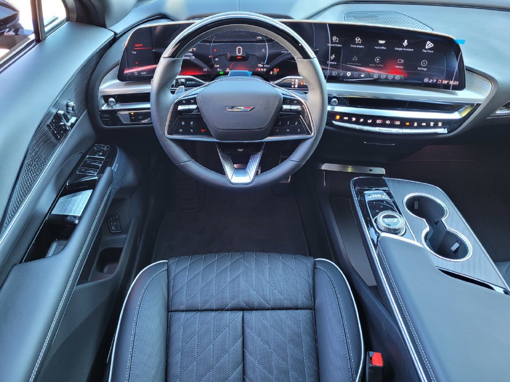 New 2027 Cadillac Lyriq V Premium w/ LPO, Onyx Lite Package AWD/4WD image 9