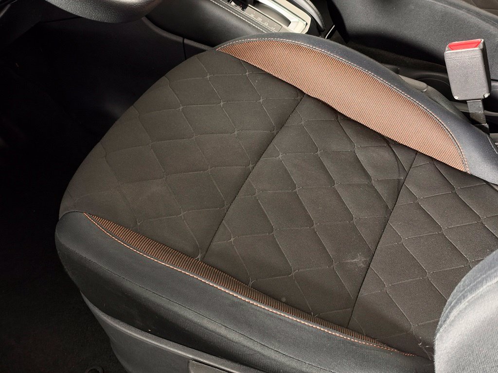 Used 2018 Nissan Kicks SR FWD image 23