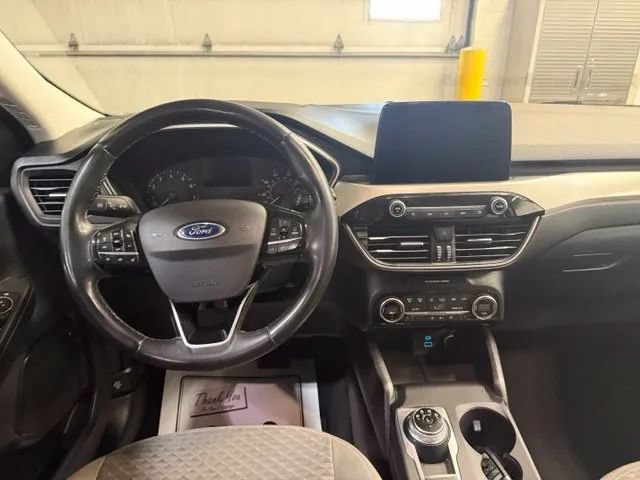 Used 2021 Ford Escape SE w/ Convenience Package AWD/4WD image 4