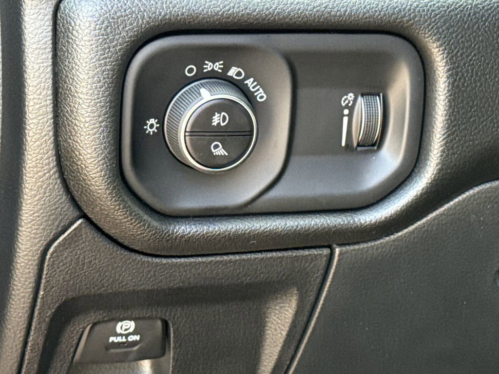 New 2026 RAM 1500 Express RWD image 23