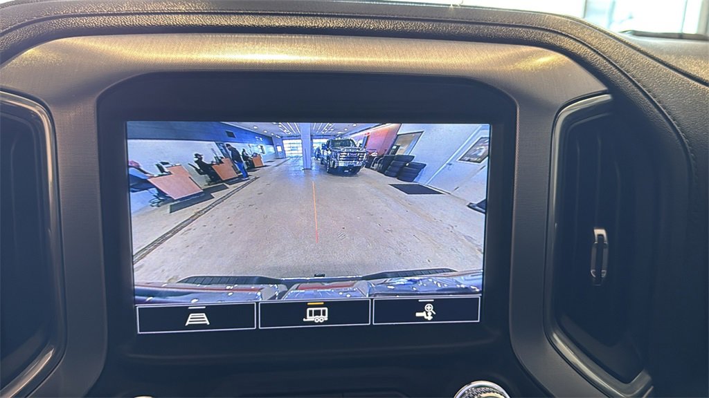 Used 2022 GMC Sierra 2500 SLE w/ SLE Value Package; image 33