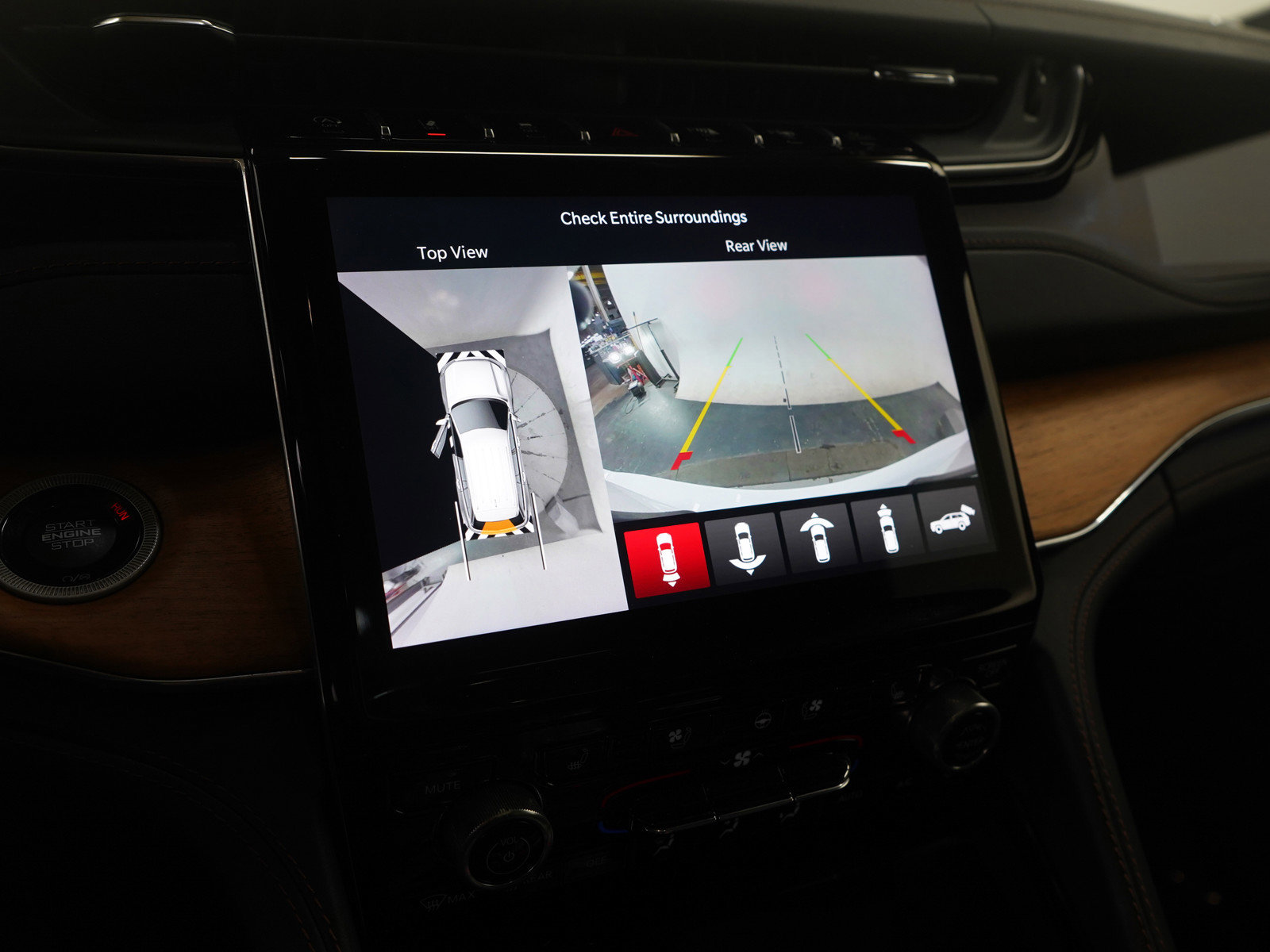 Used 2023 Jeep Grand Cherokee L Summit image 23