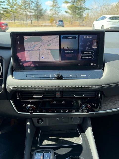 New 2026 Nissan Rogue Platinum image 27