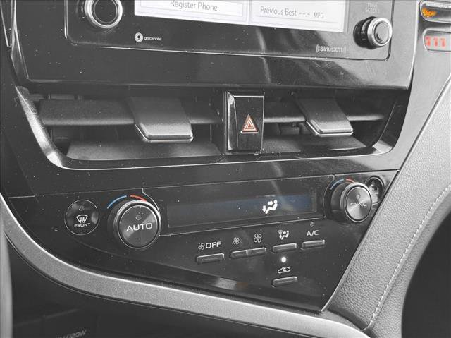 Used 2024 Toyota Camry SE FWD image 15