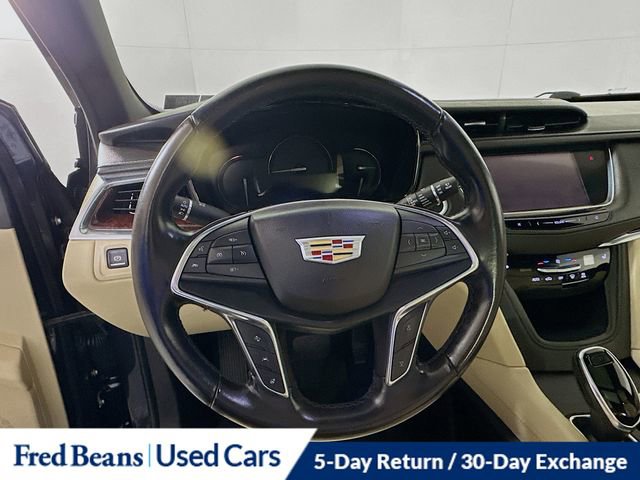 Used 2018 Cadillac XT5 Luxury w/ Driver Awareness Package image 13