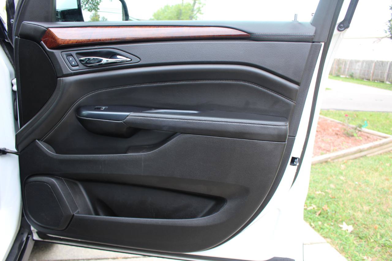 Used 2015 Cadillac SRX Performance w/ Driver Awareness Package AWD/4WD image 38