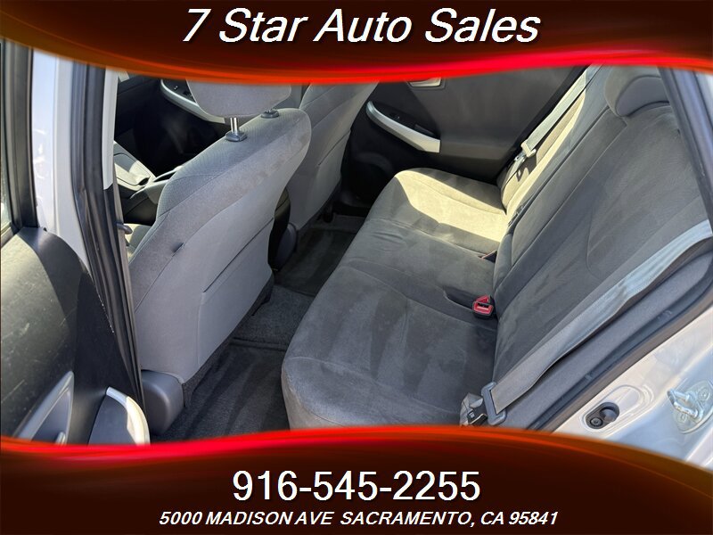 Used 2015 Toyota Prius Two FWD image 15