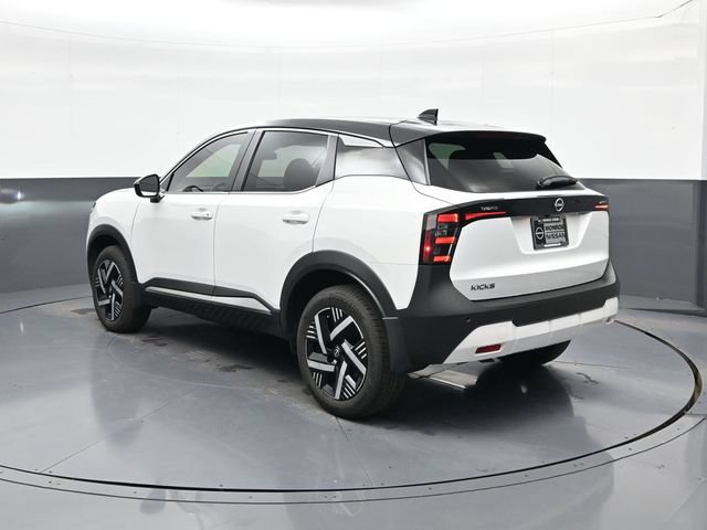 Certified 2025 Nissan Kicks SV FWD image 5